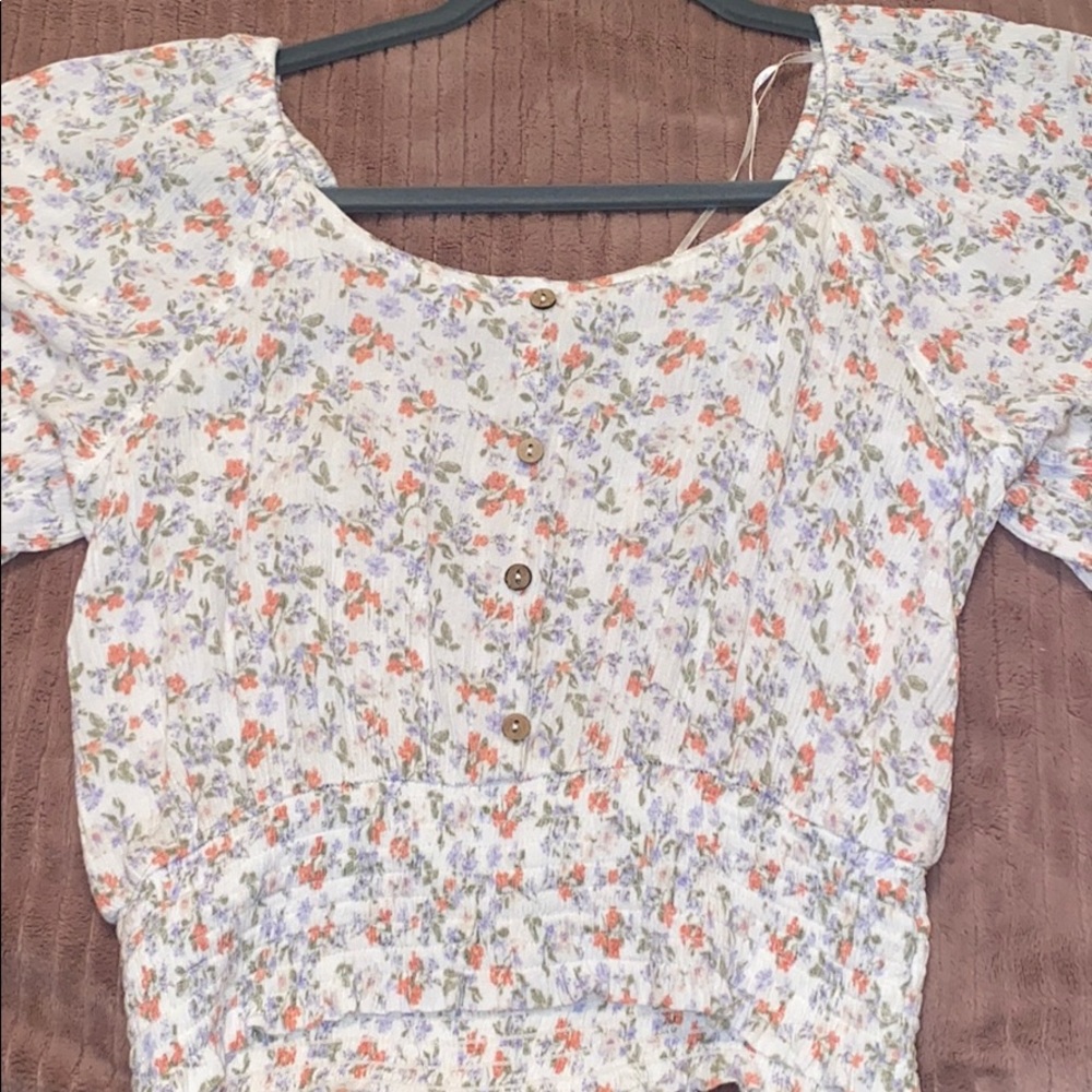 floral shirt